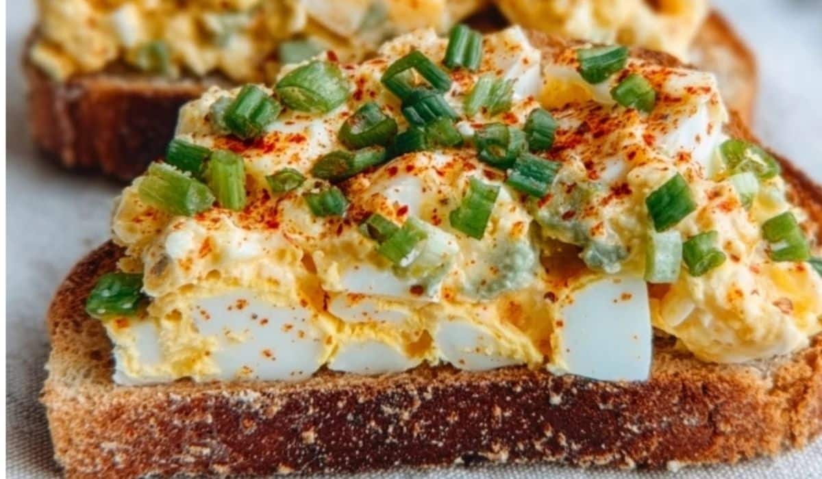 Crispy Egg Salad served on toasted bread with scallions